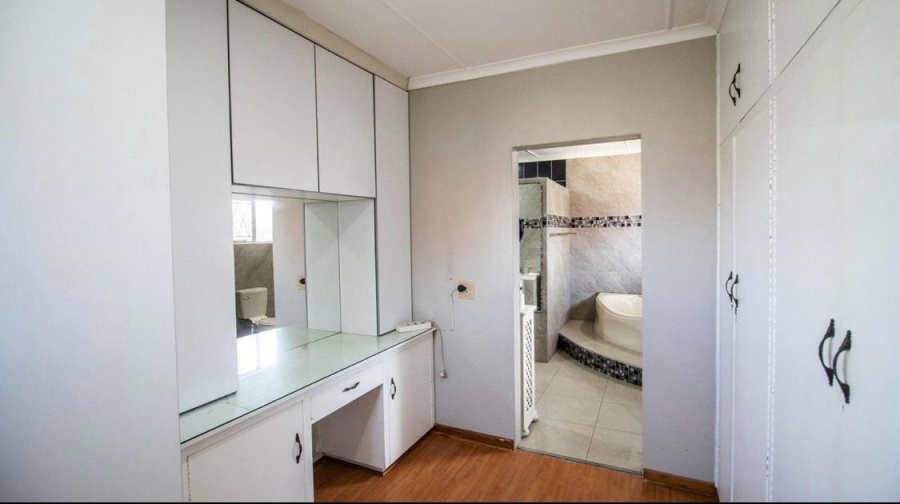 4 Bedroom Property for Sale in King Williams Town Central Eastern Cape